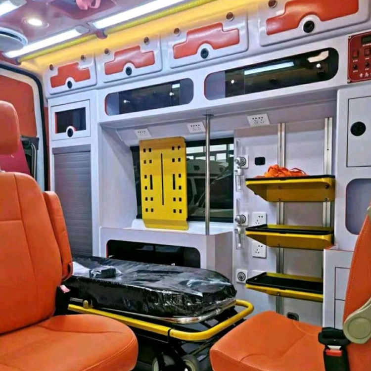 嘉禾长途救护车护送病人租赁价格